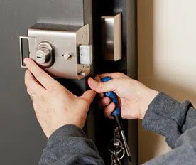 City Locksmith Services Edmonds, WA 425-201-8364 - 17-Emergency-Locks-Locksmith